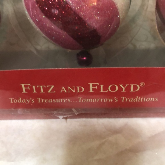 Three Fitz and Floyd Christmas Tree Ornaments - Picture 5 of 6